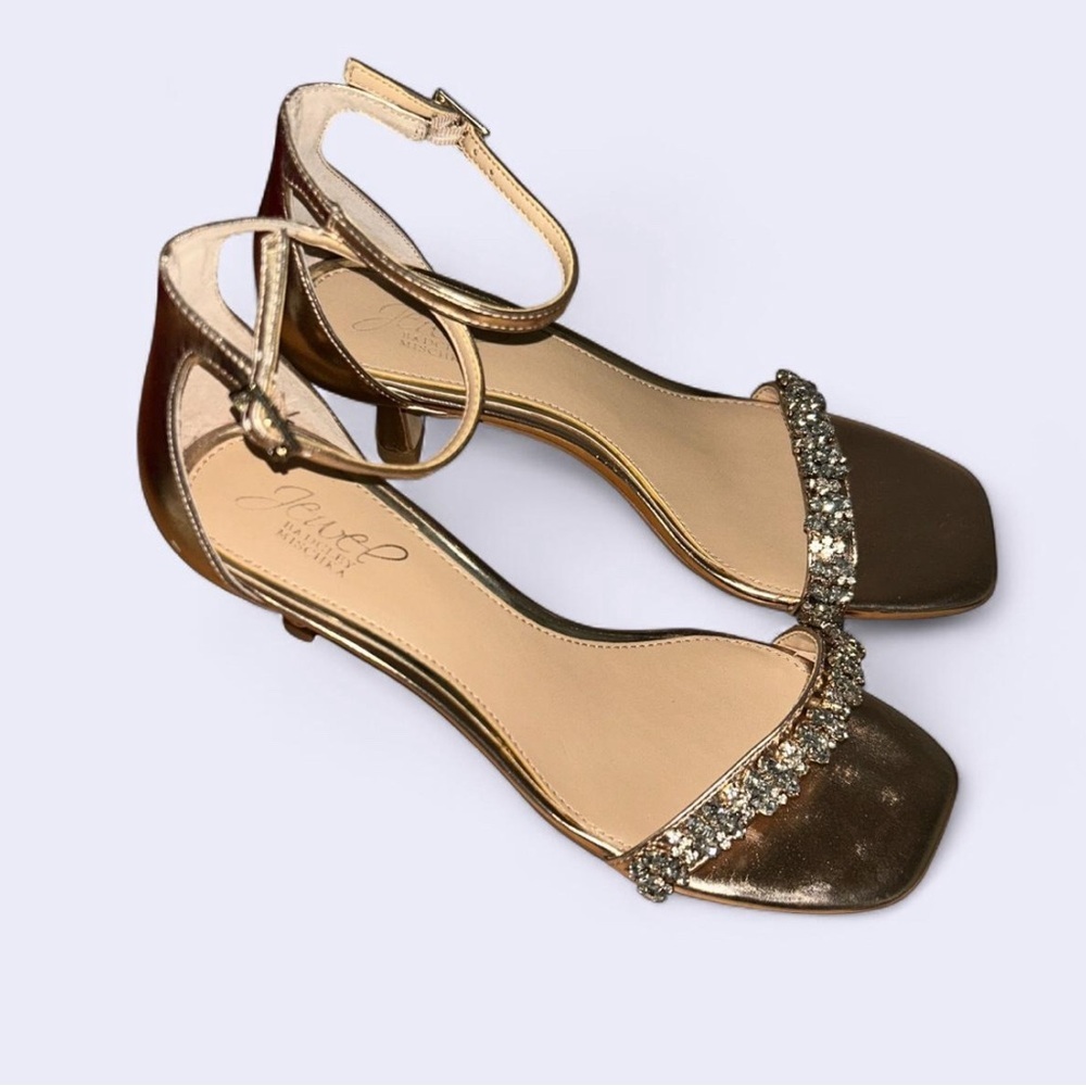 Jewel Badgley Mischka Gold Embellished Heels